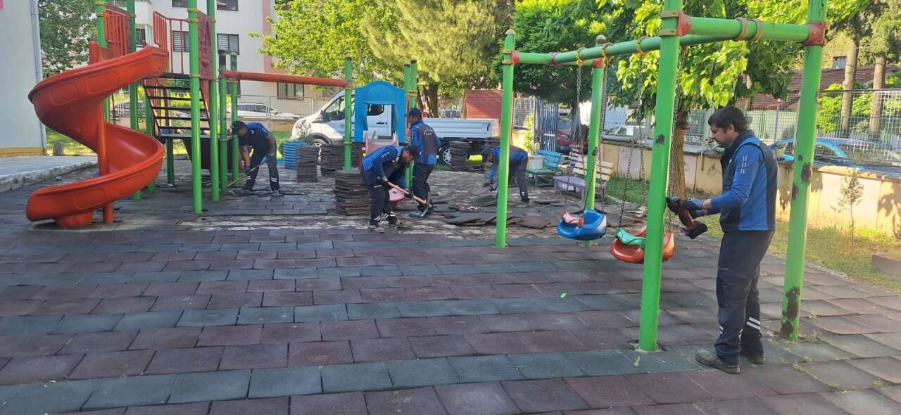 Muğla’da 38 Kamu Kurumuna Büyükşehir’den Peyzaj Desteği 4